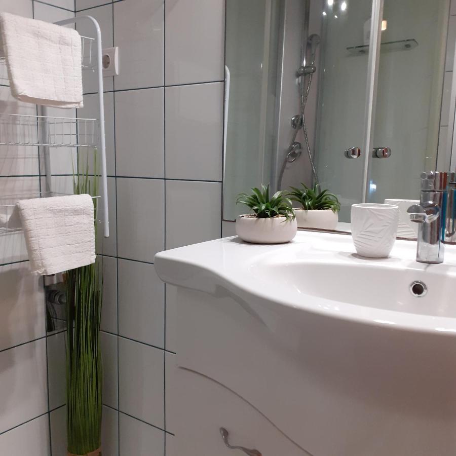 Lux Apartman Villa Hajdúszoboszló Esterno foto