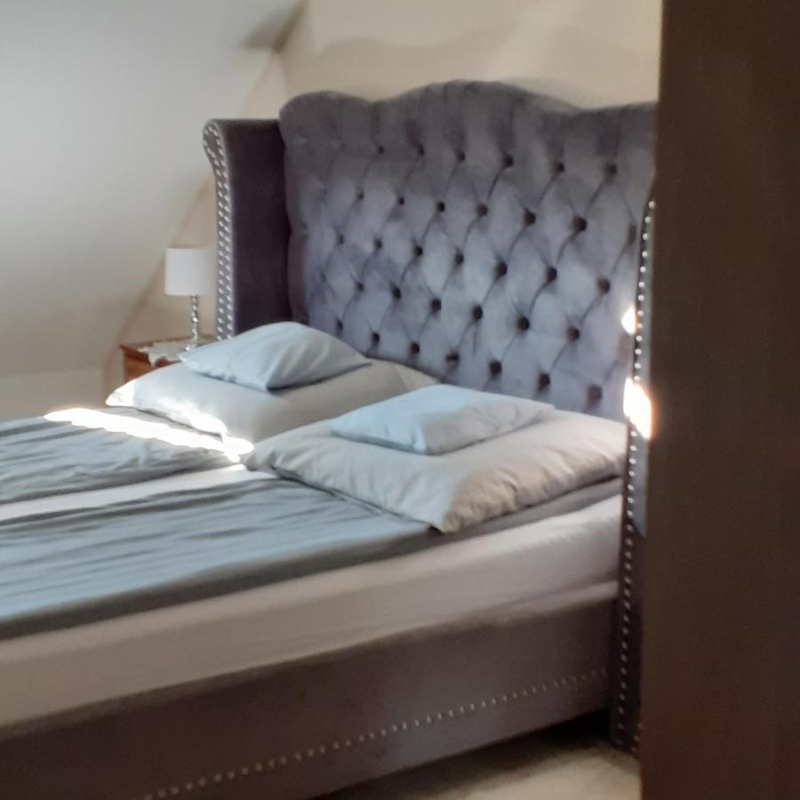 Lux Apartman Villa Hajdúszoboszló Esterno foto