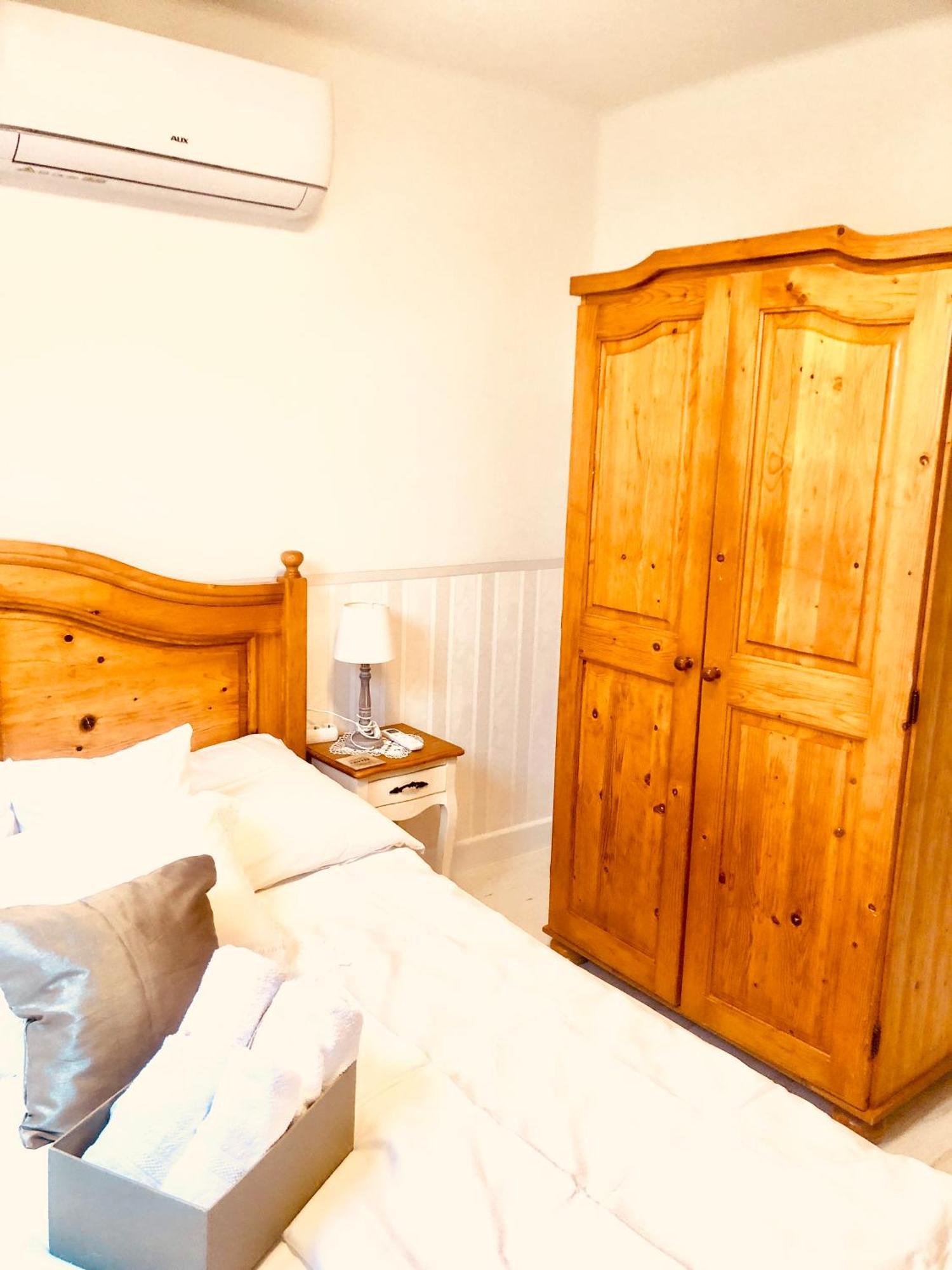 Lux Apartman Villa Hajdúszoboszló Esterno foto