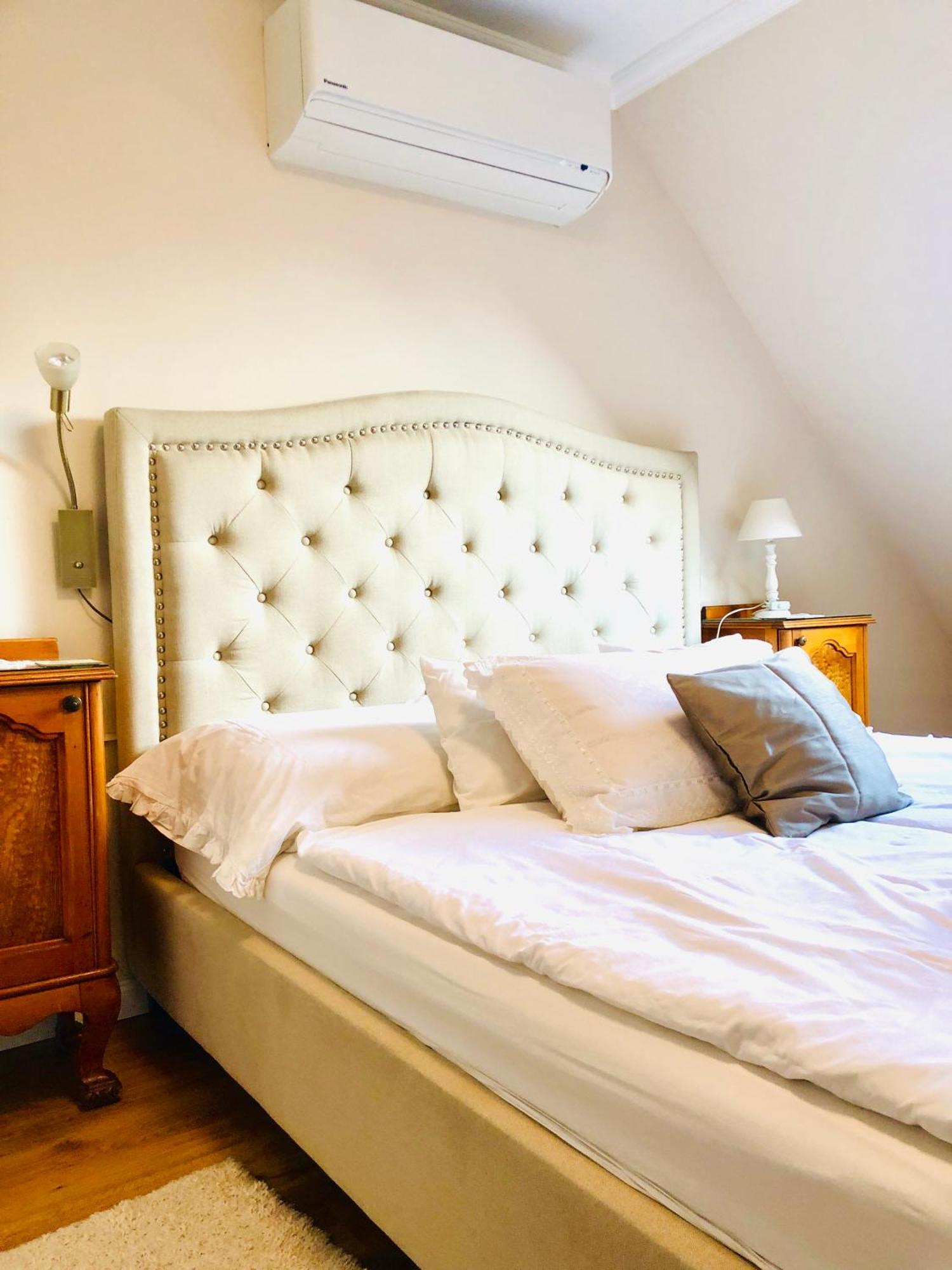 Lux Apartman Villa Hajdúszoboszló Esterno foto